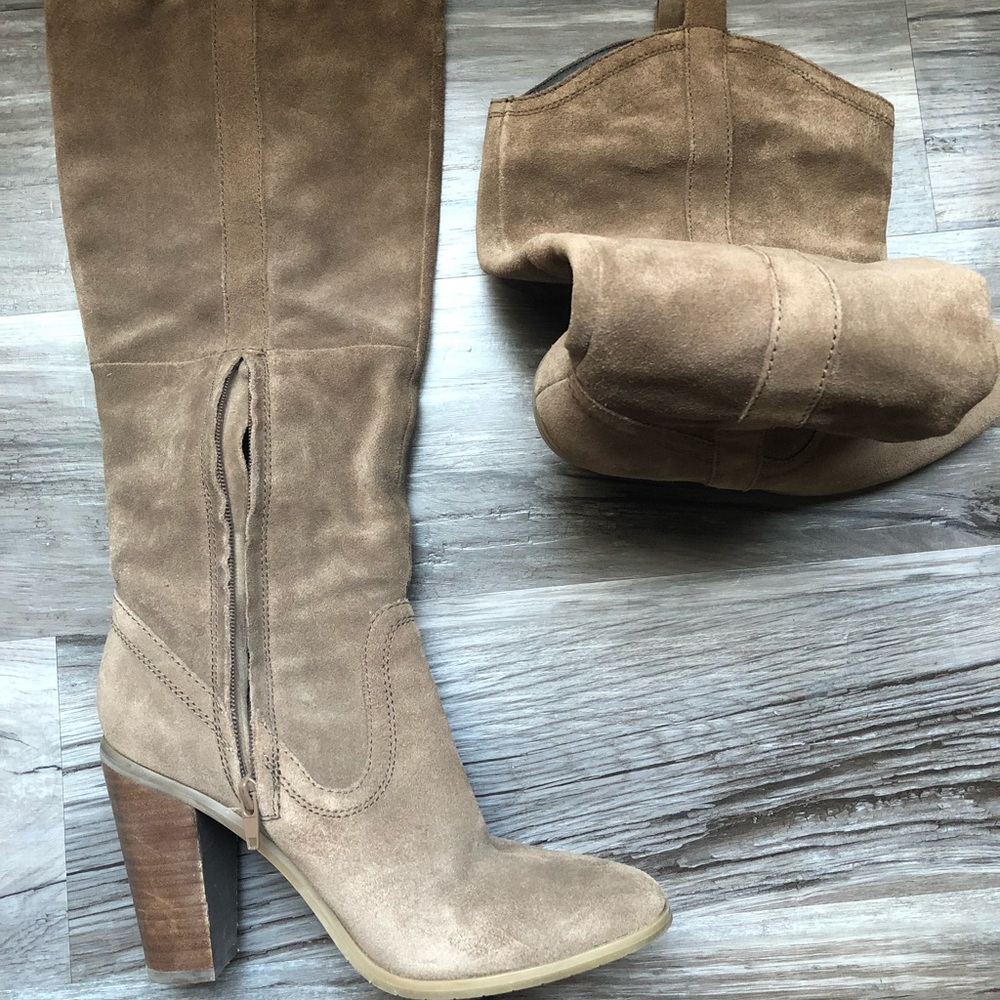 🌟Kenneth Cole High rise boots🌟